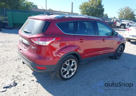 2016 Ford Escape Titanium из США, поврежденный, VIN 1FMCU9J99GUA90069